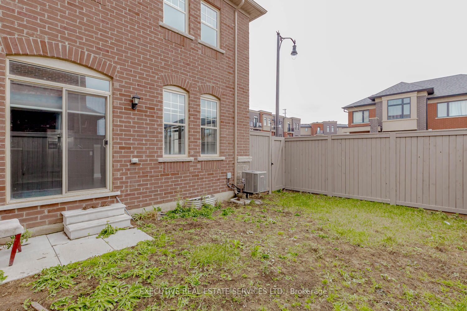 43 Pearman Cres