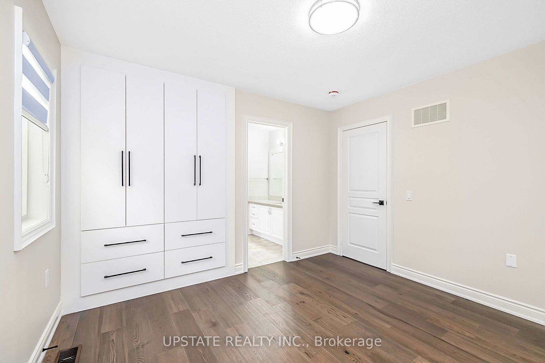 43 Dotchson Avenue