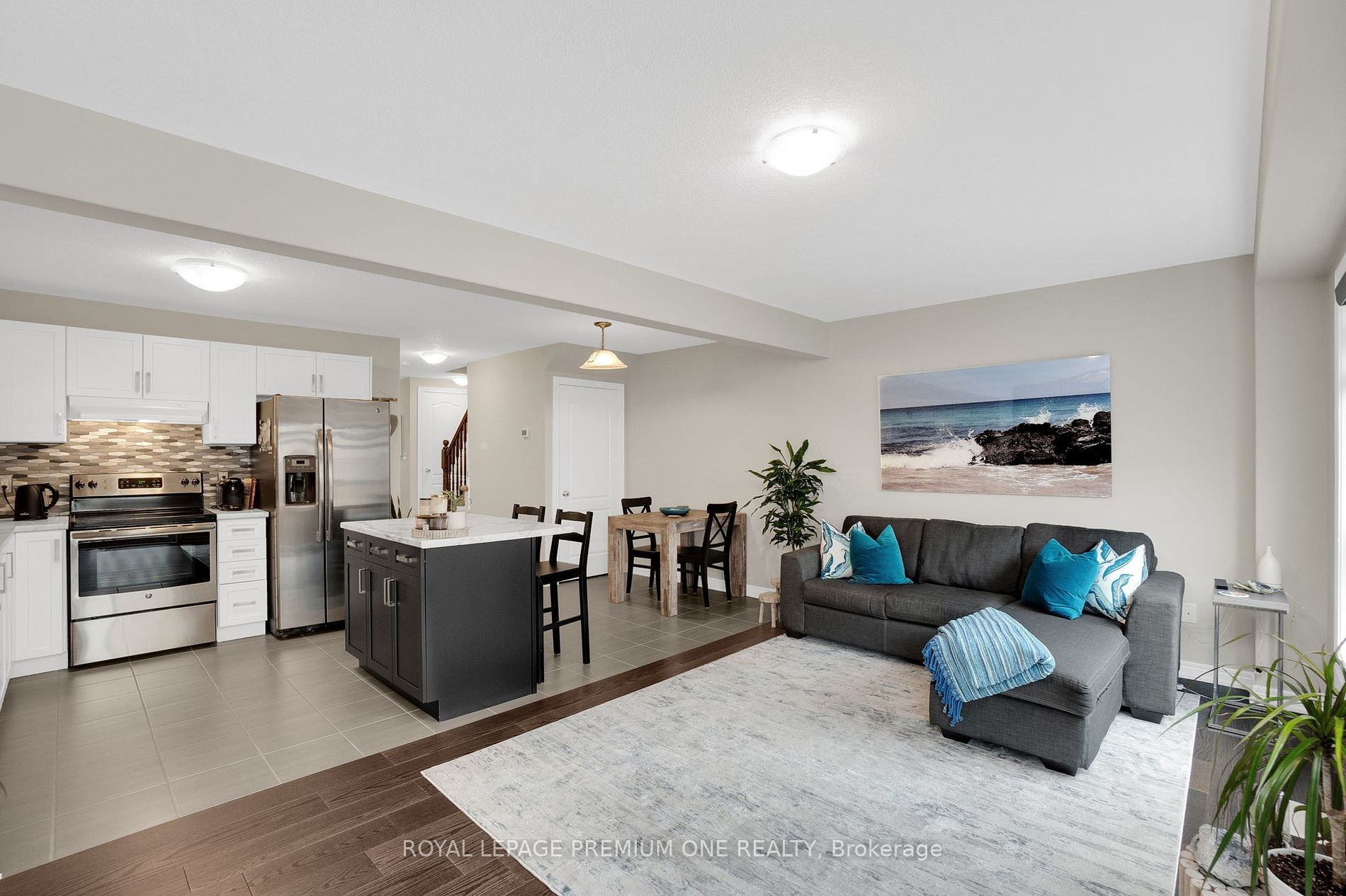 124 Parkinson Crescent, #61