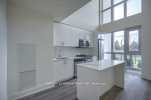 509 Dundas St W, #103