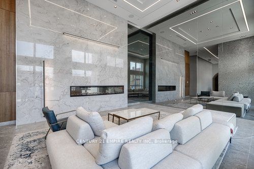 509 Dundas St W, #103