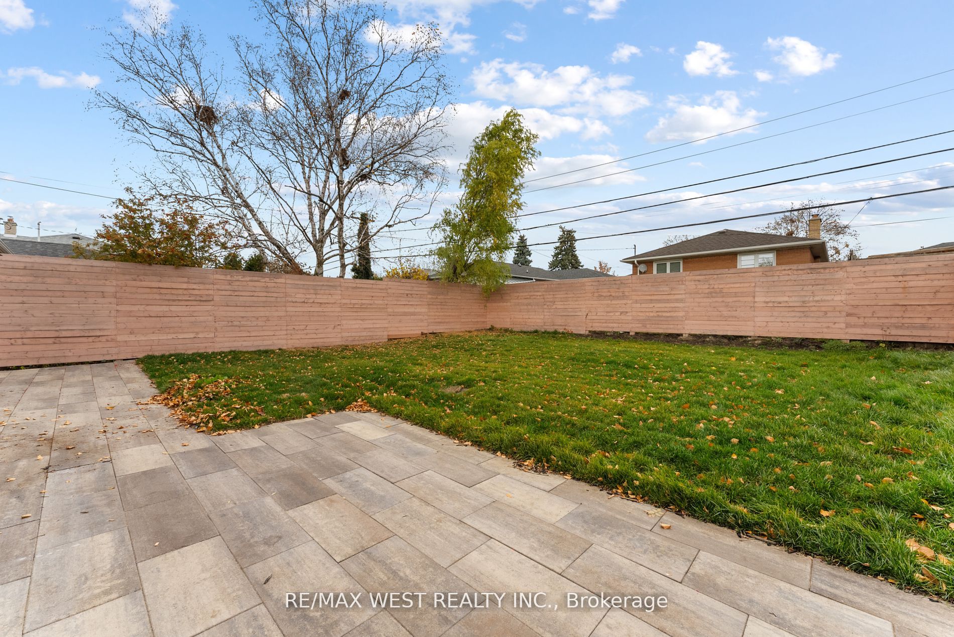 5 Buckley Cres