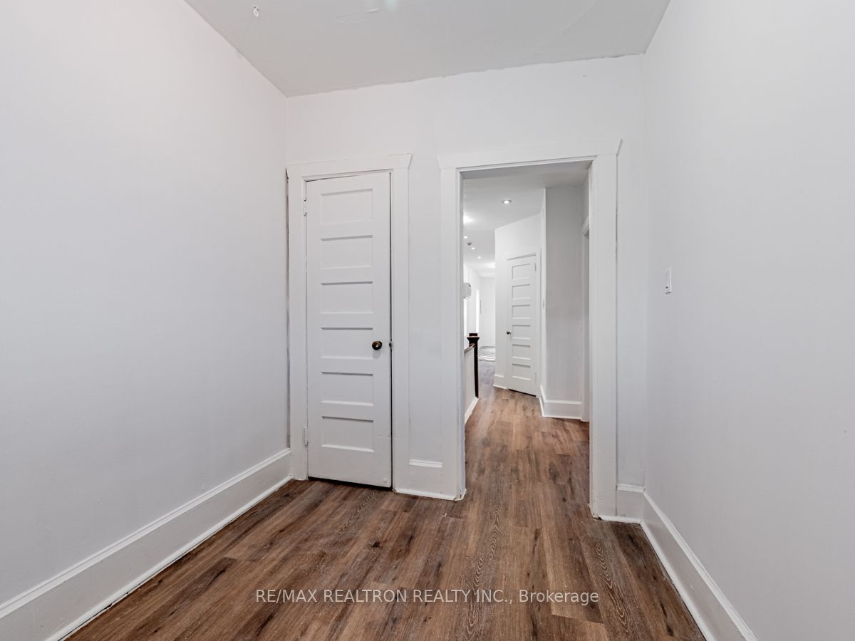 1317 King St W, #9