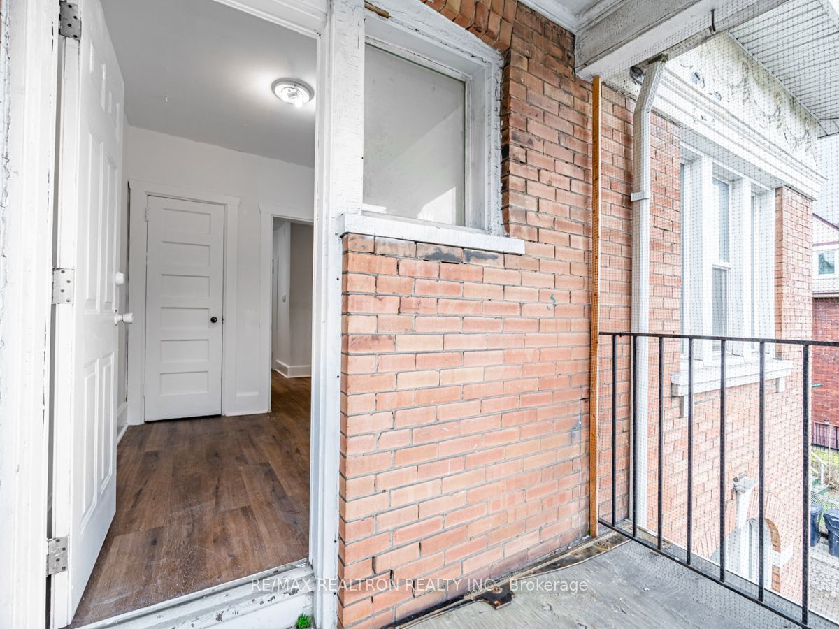 1317 King St W, #9