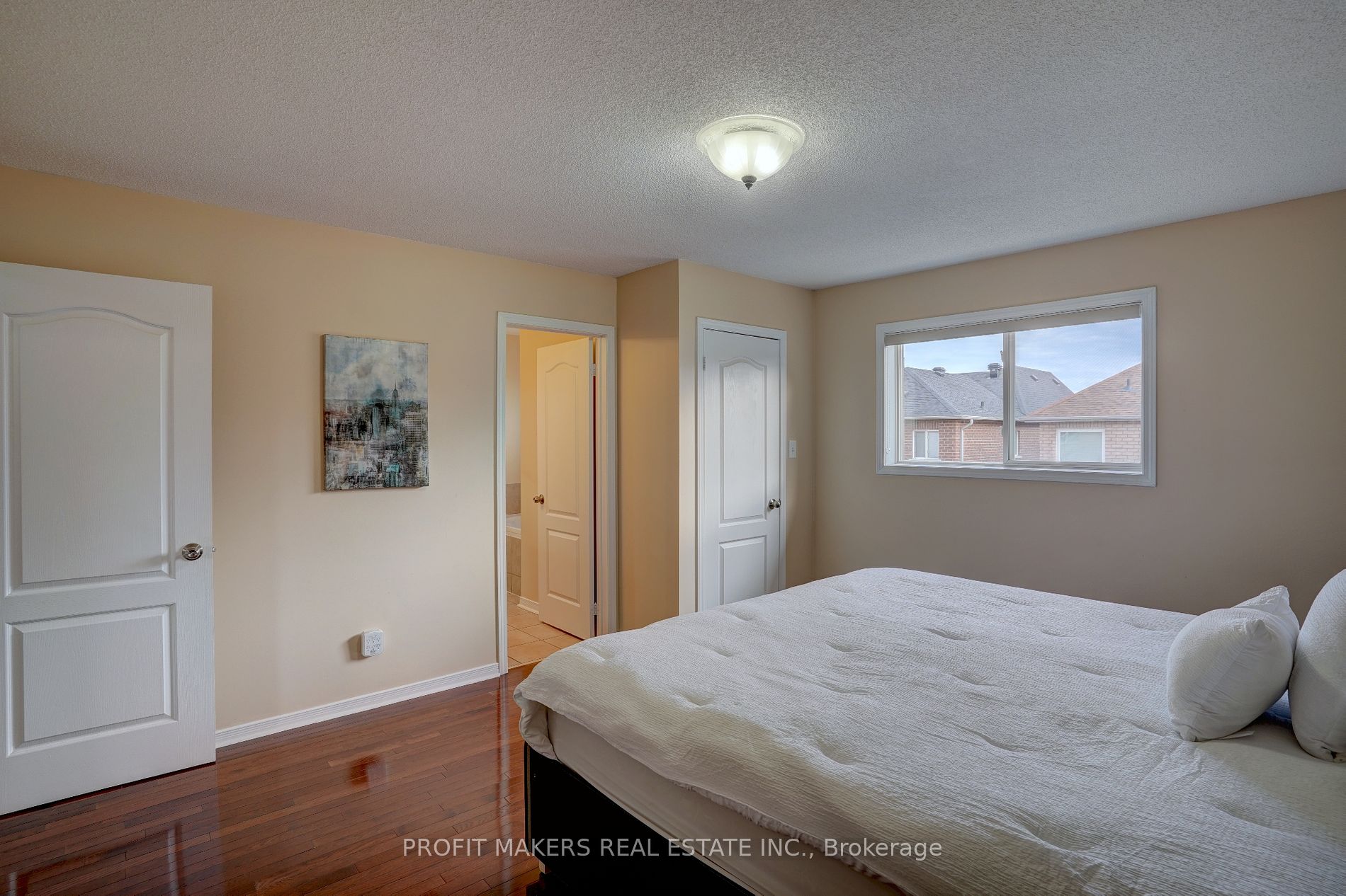 90 Tideland Dr