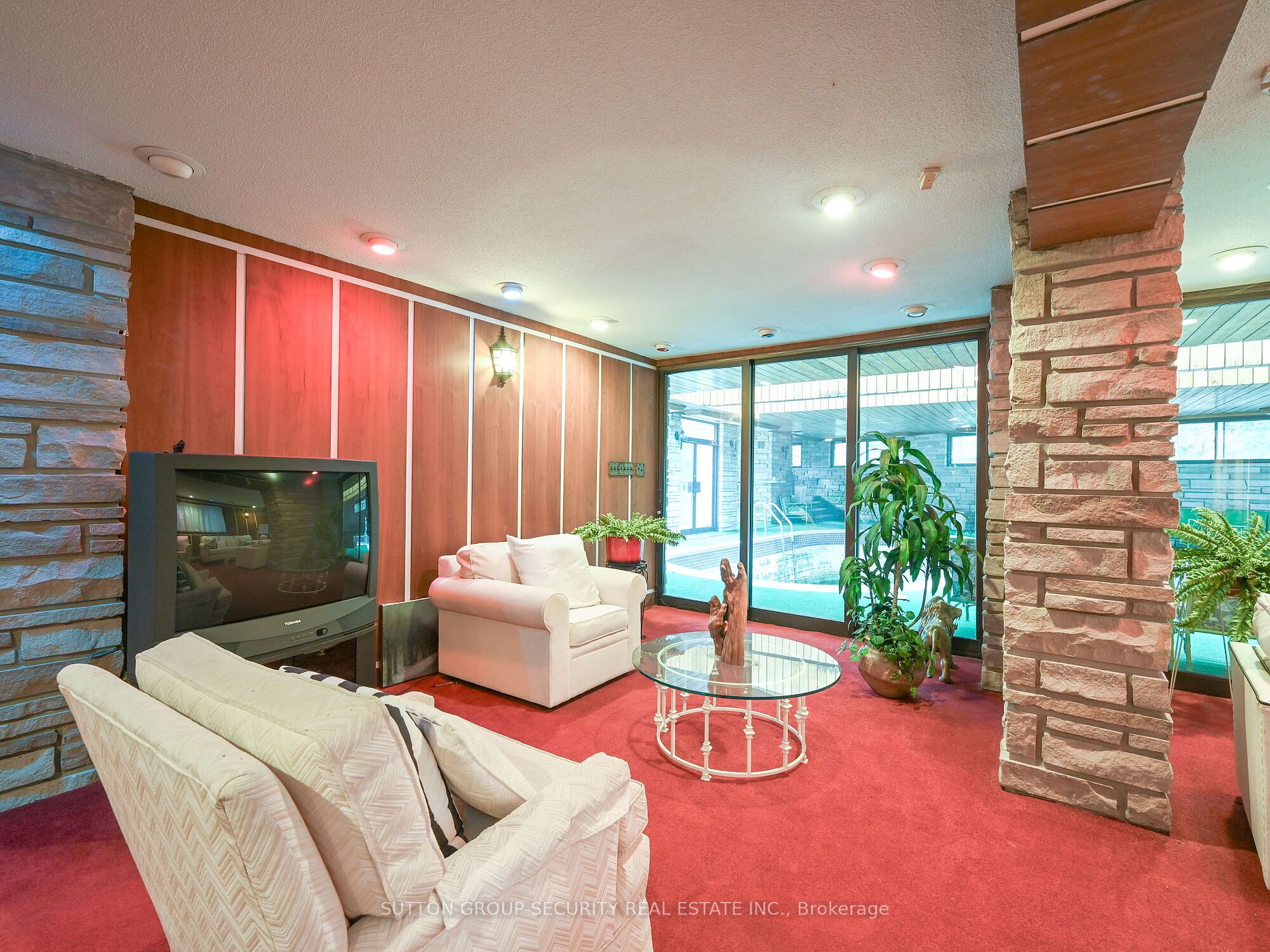 3 Edgehill Road
