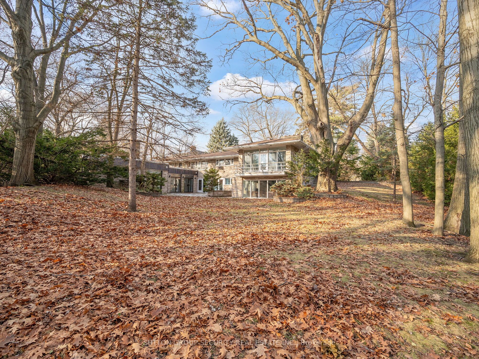 3 Edgehill Road