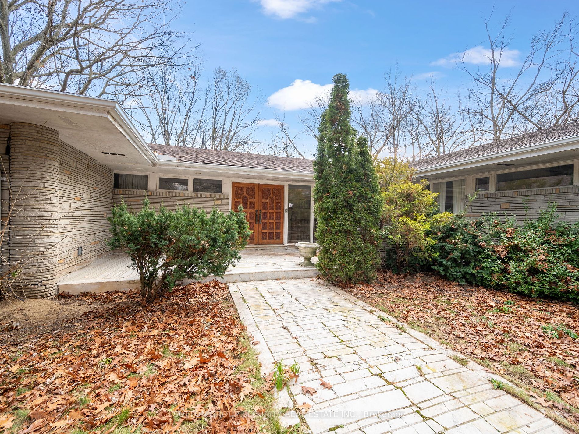 3 Edgehill Road
