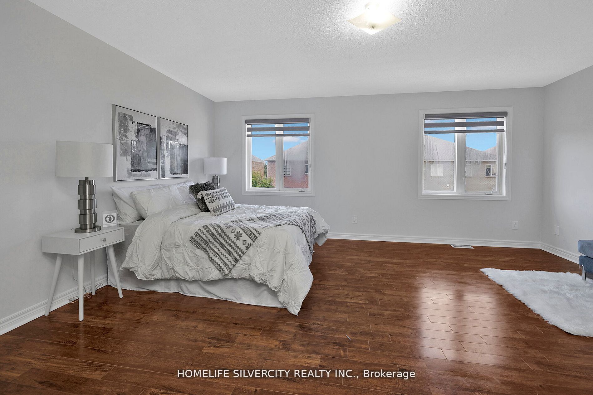 165 Desert Sand Dr