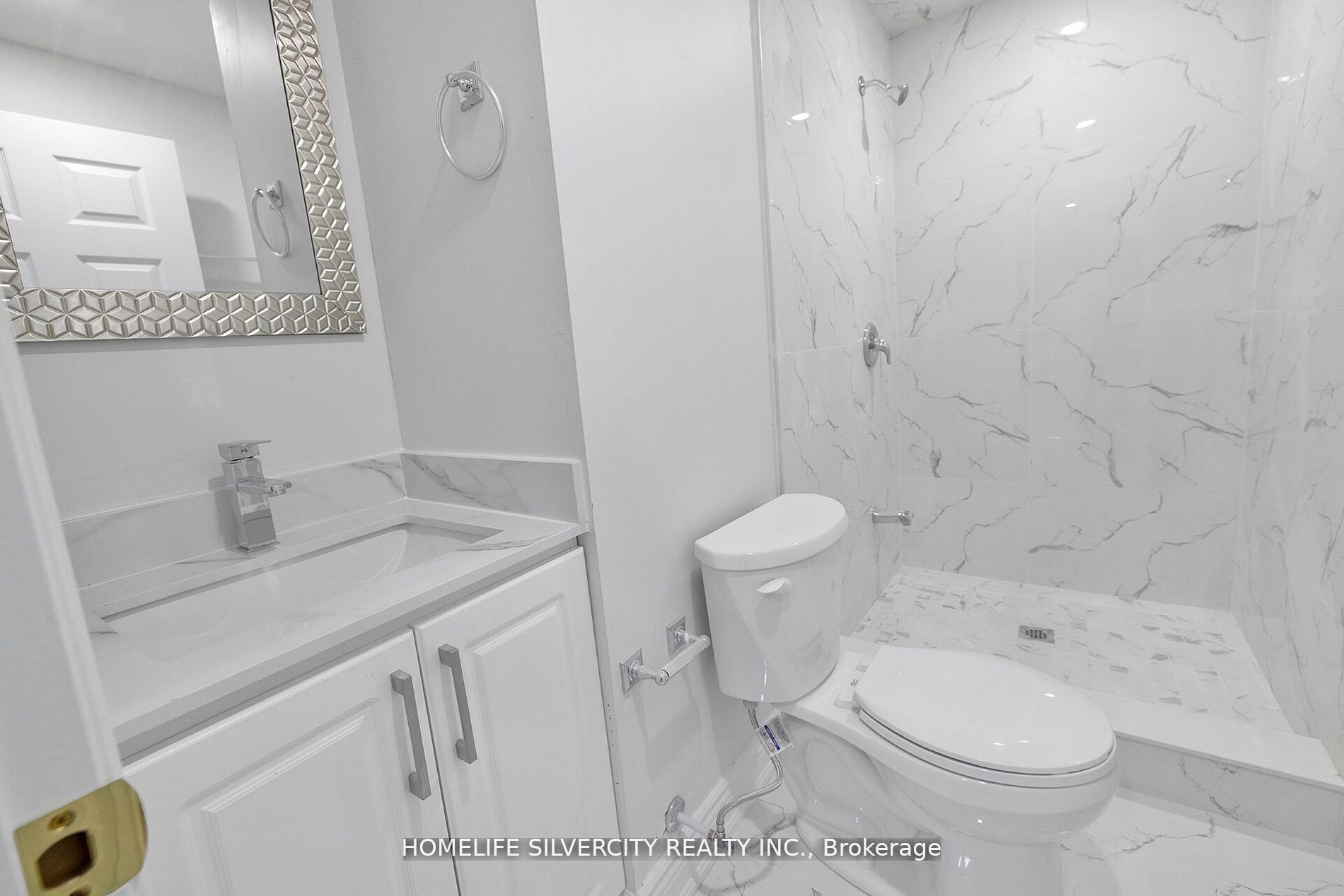 165 Desert Sand Dr
