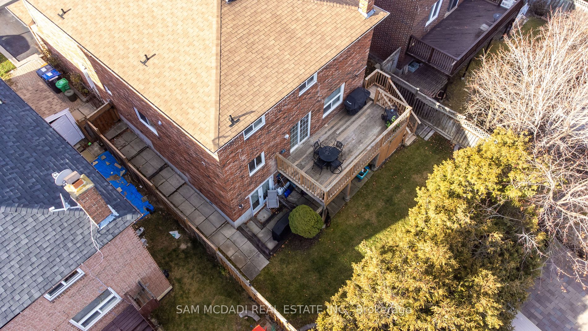 100 Castlehill Rd