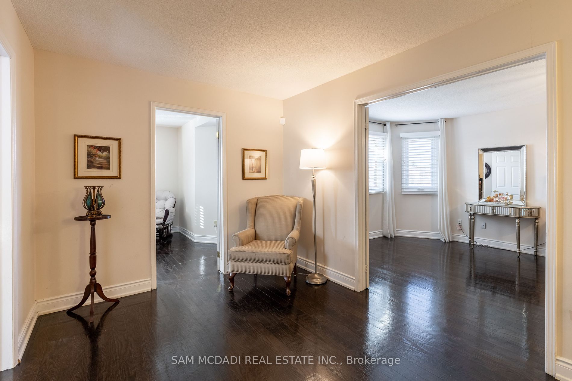 100 Castlehill Rd