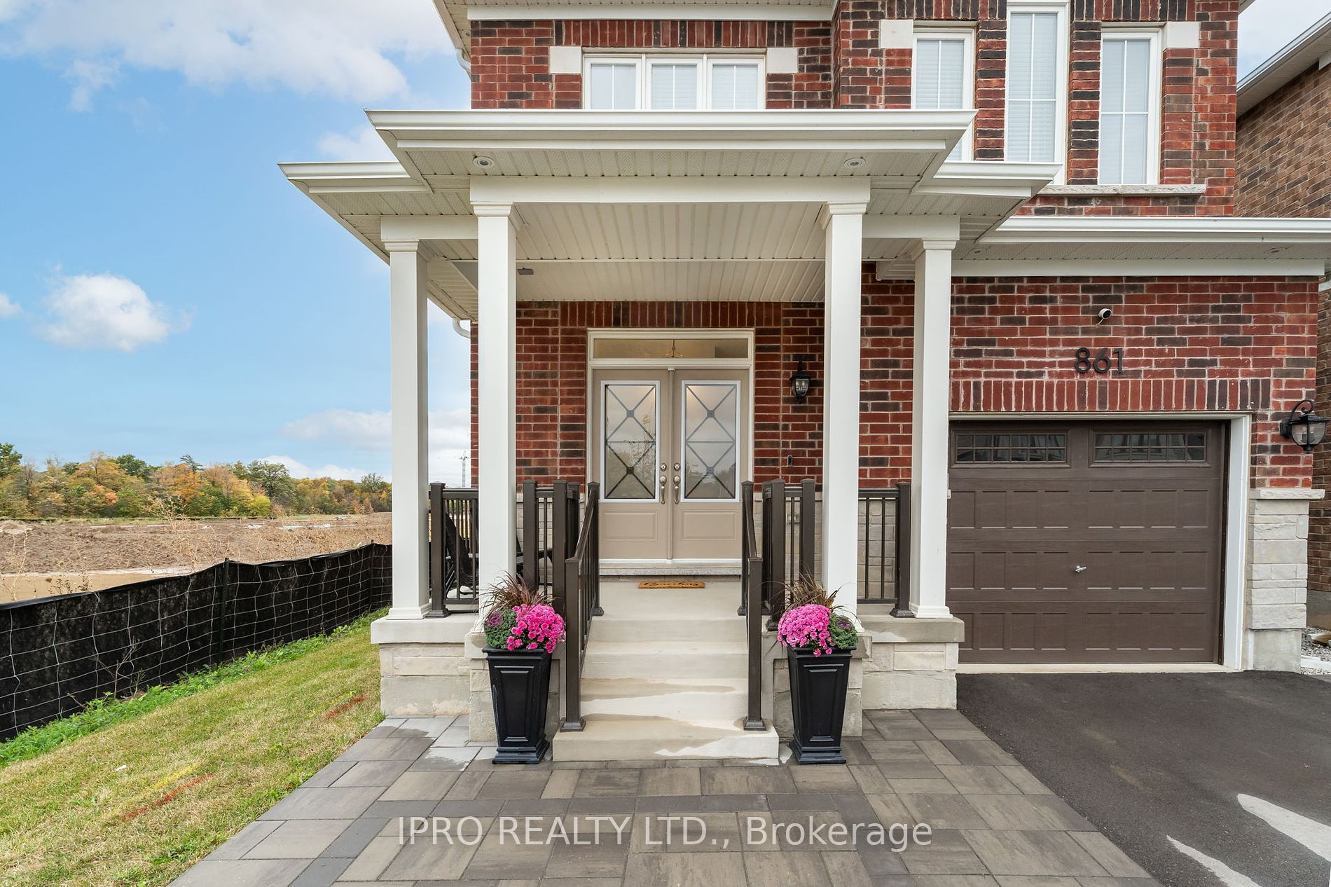 861 Tea Landing