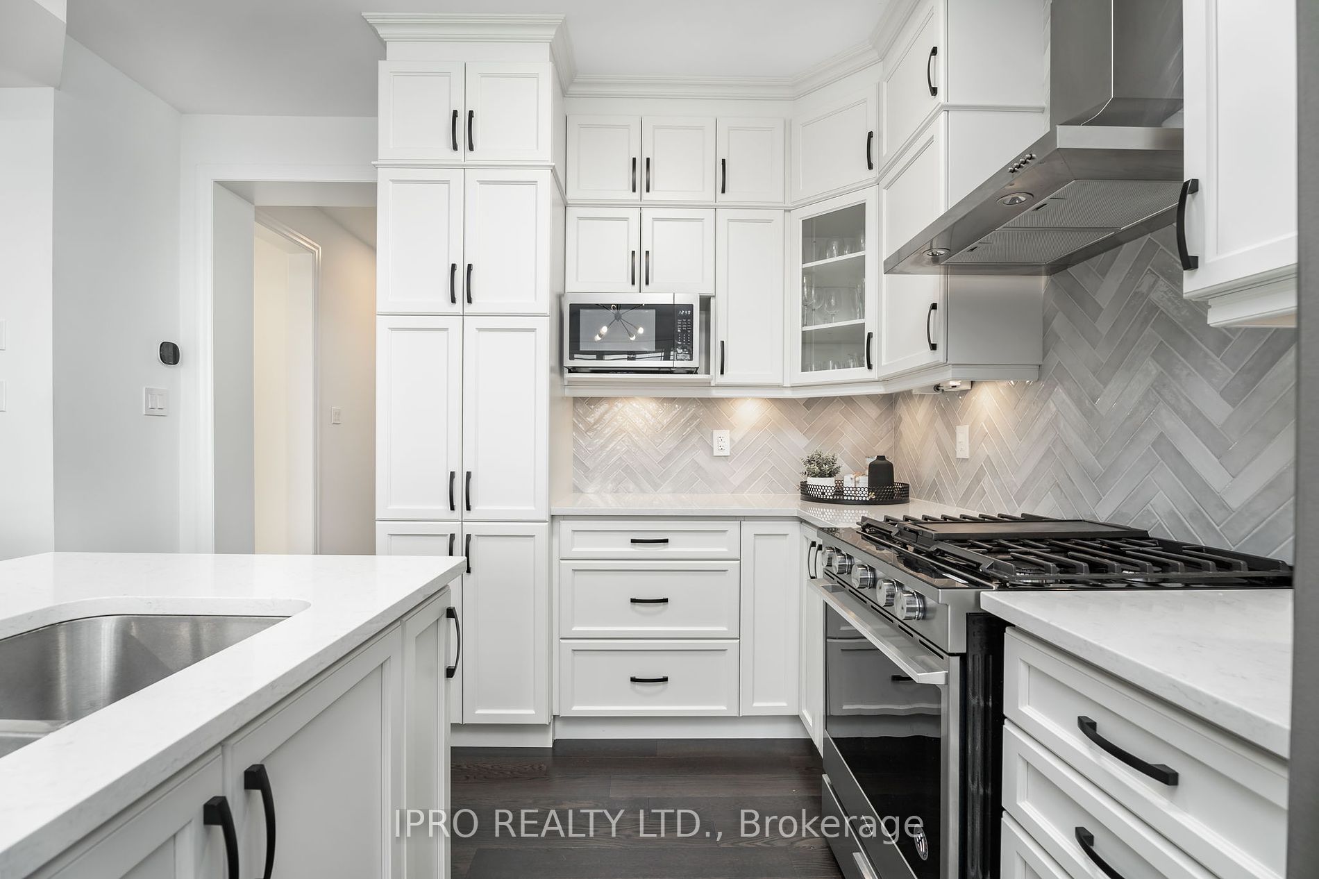 861 Tea Landing