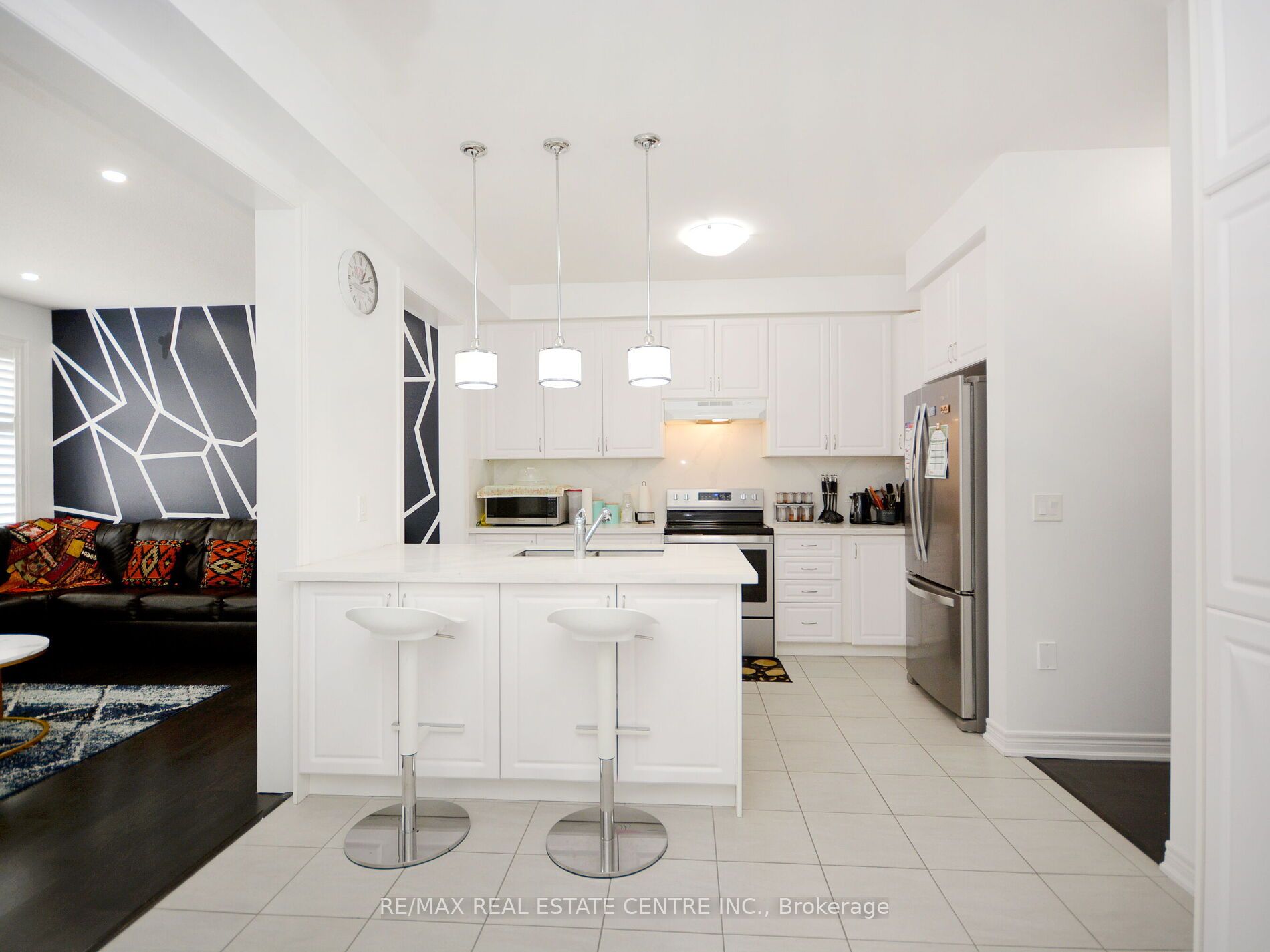 1552 Carr Landing Crescent