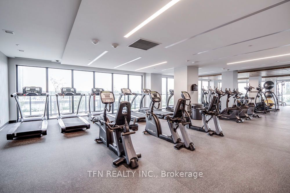 20 Shore Breeze Drive, #512