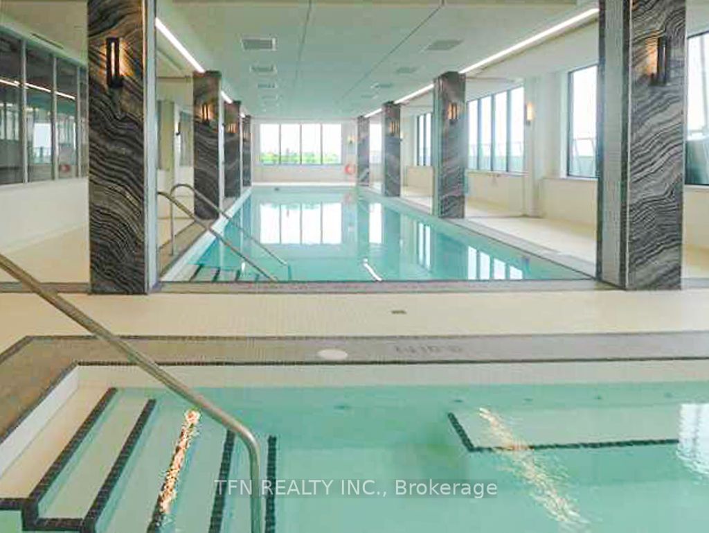 20 Shore Breeze Drive, #512