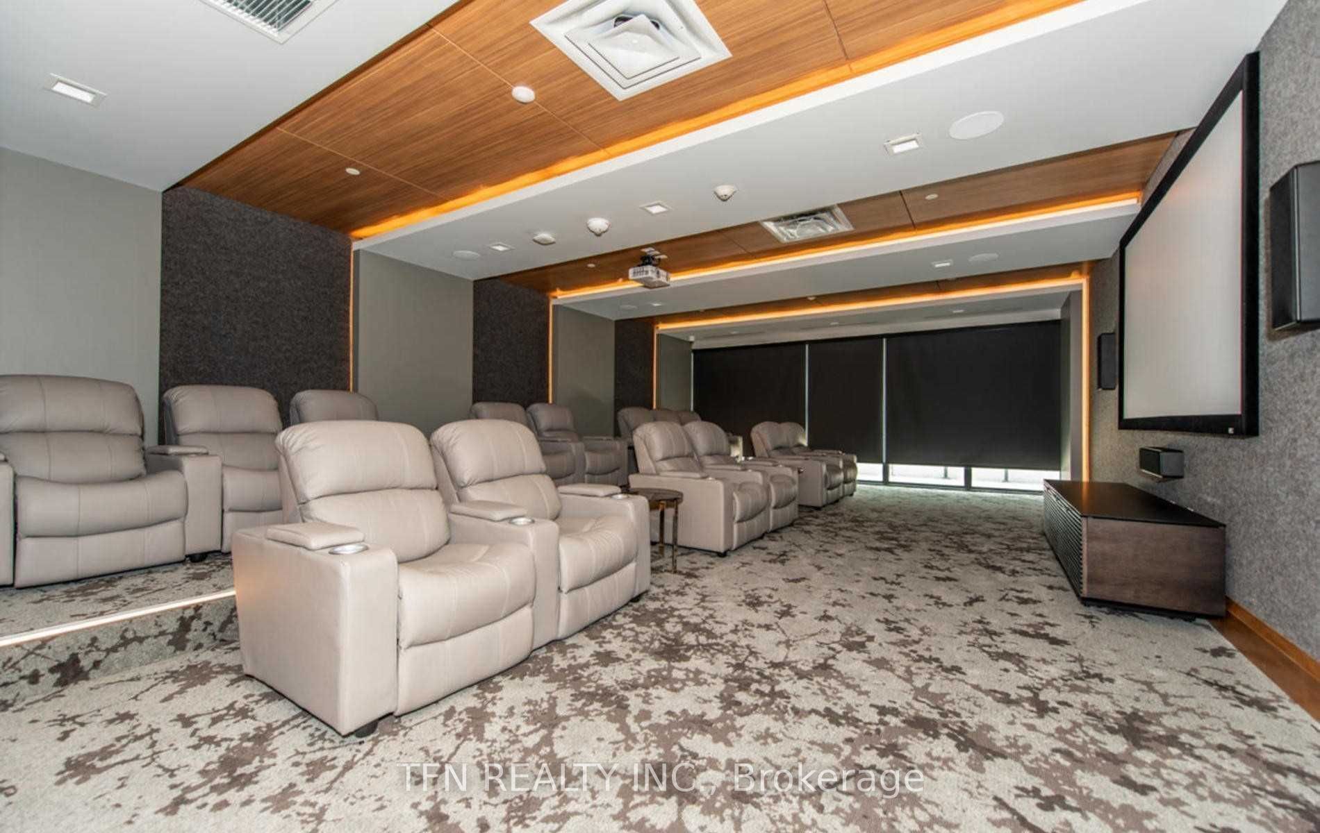 20 Shore Breeze Drive, #512