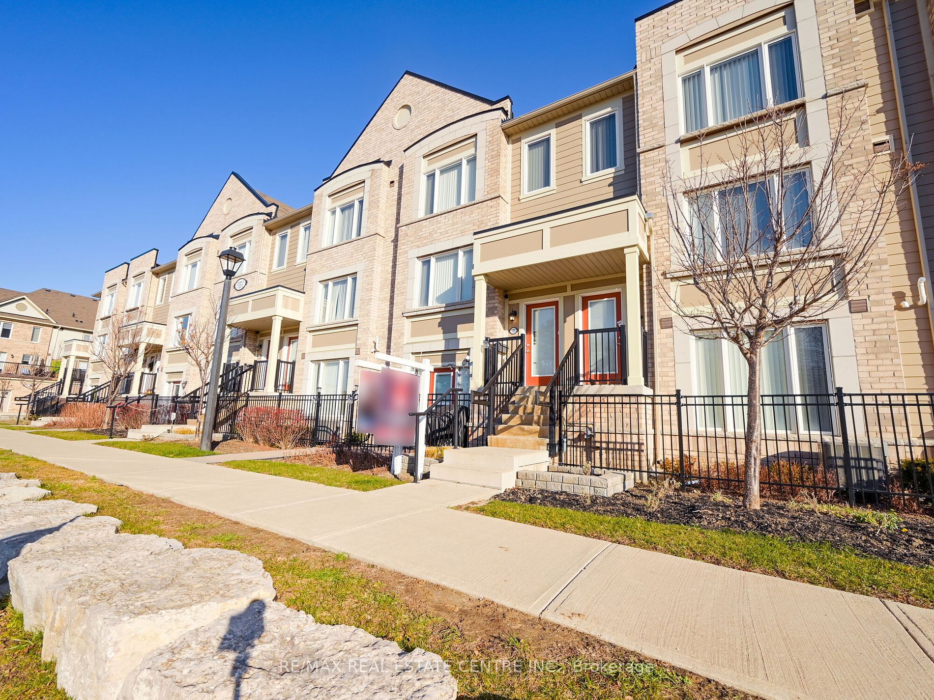 1 Beckenrose Crt, #109