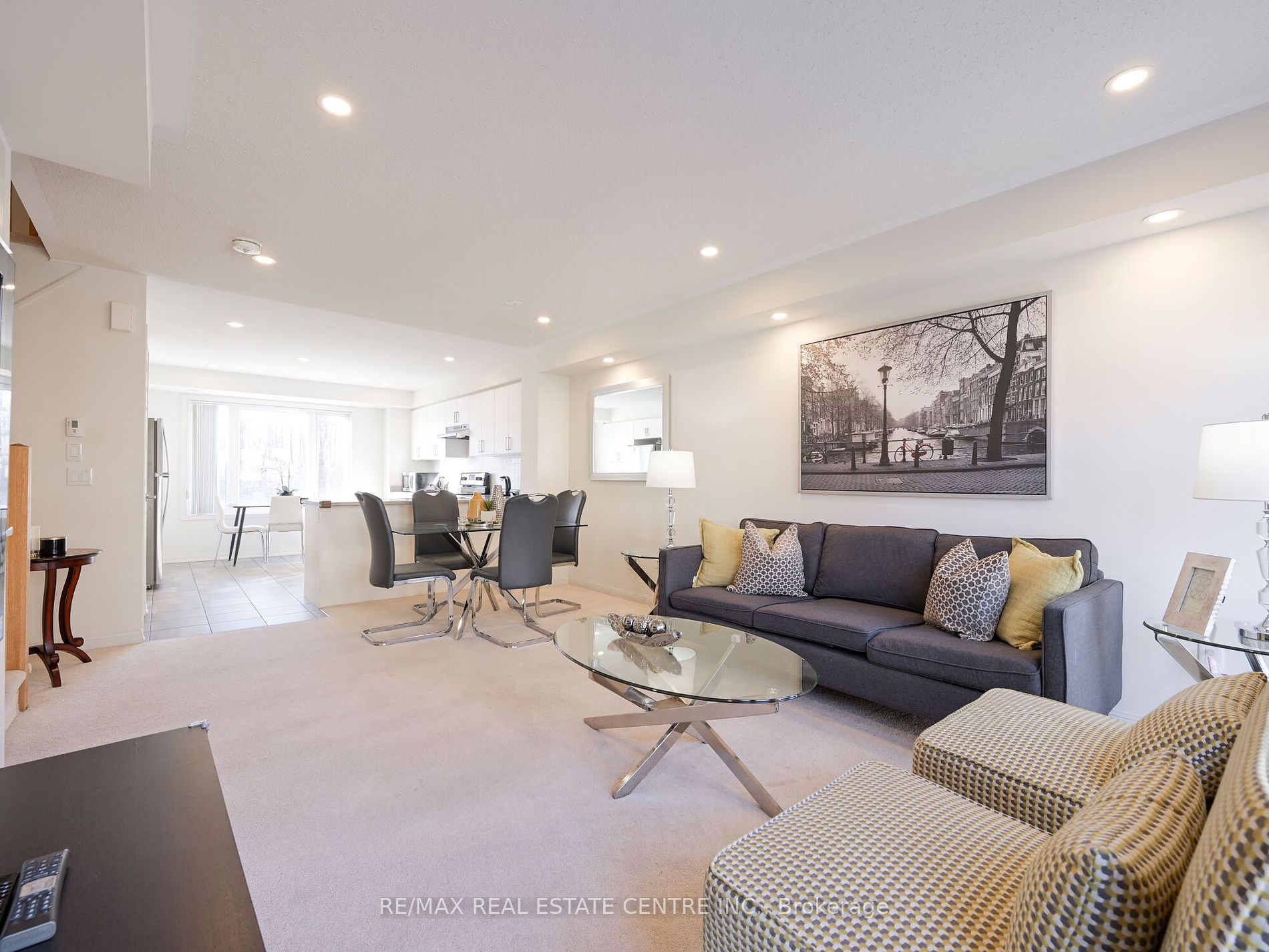 1 Beckenrose Crt, #109