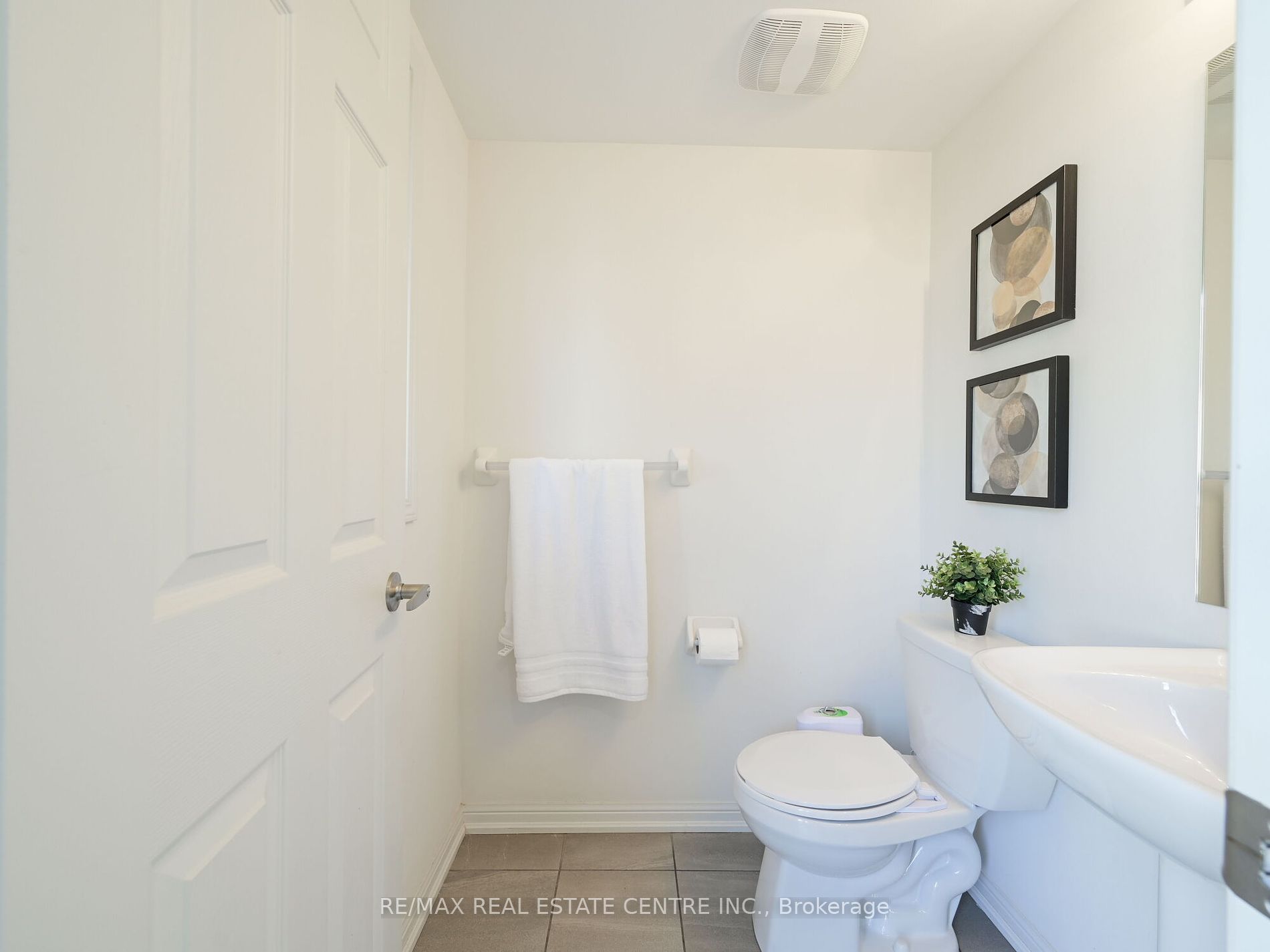 1 Beckenrose Crt, #109