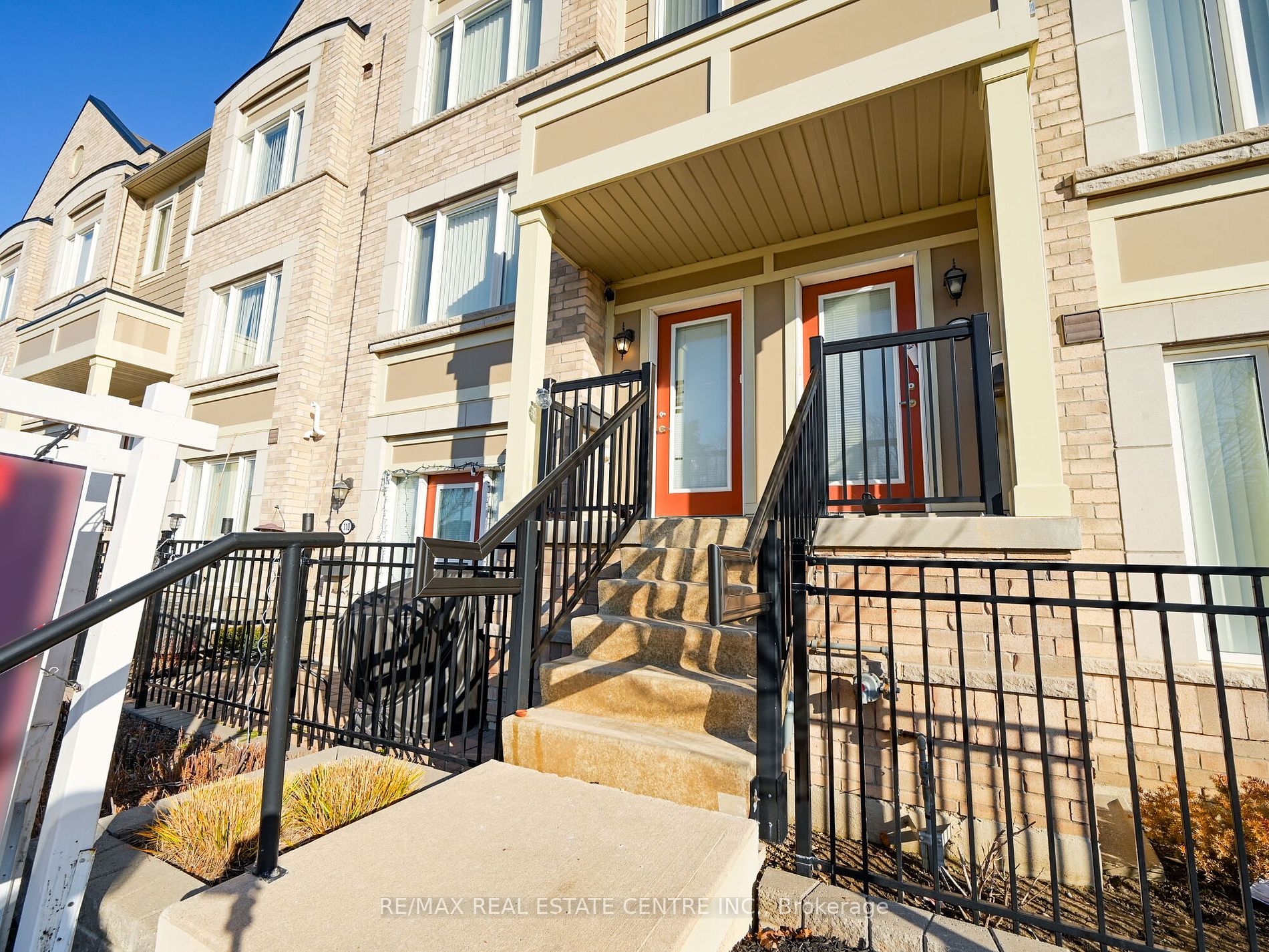 1 Beckenrose Crt, #109