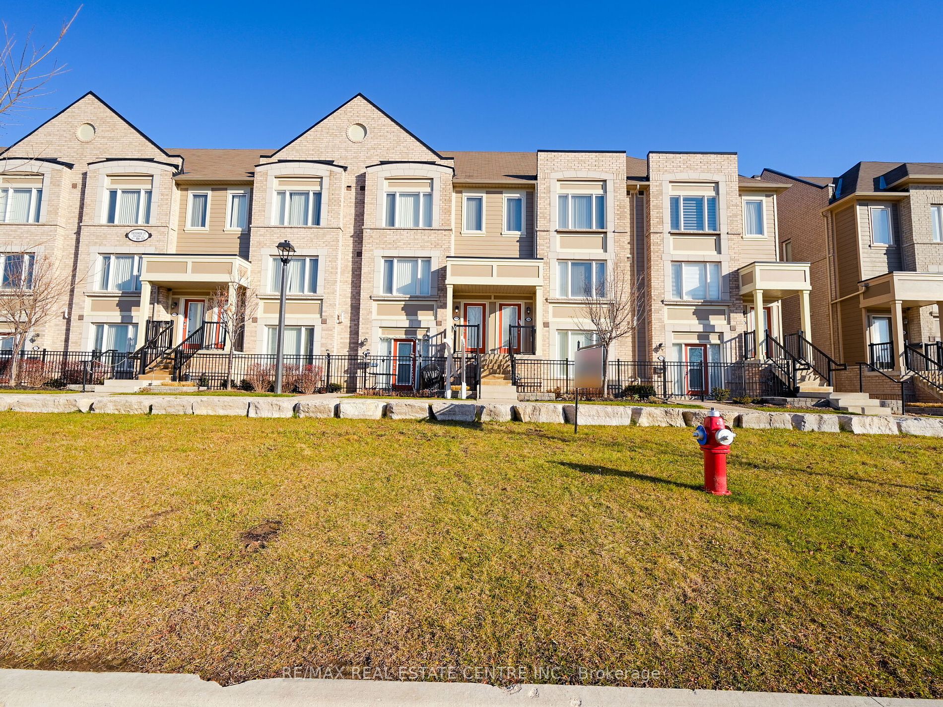 1 Beckenrose Crt, #109