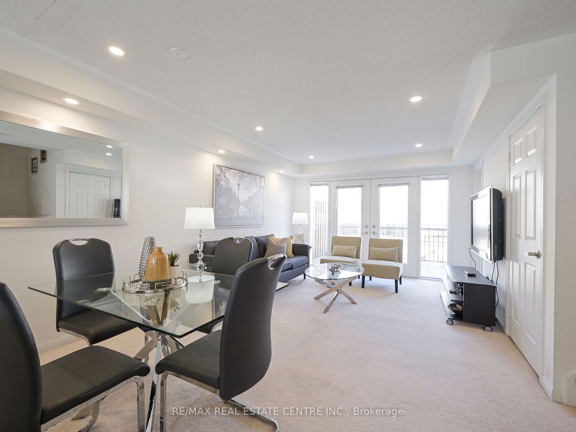 1 Beckenrose Crt, #109