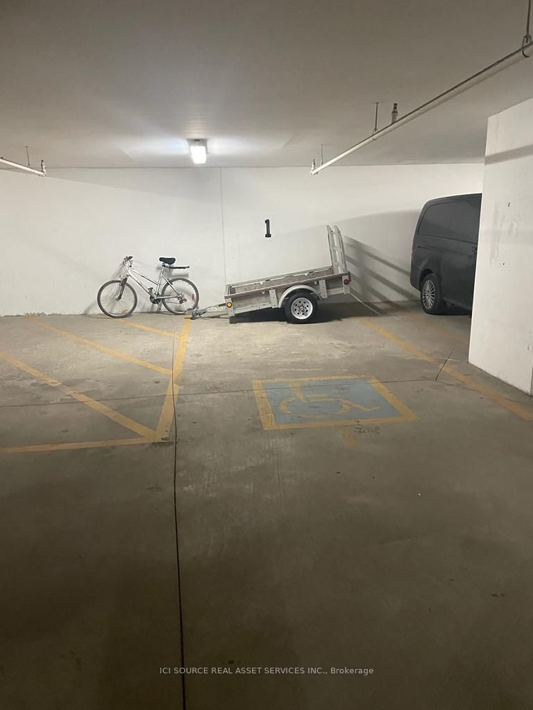 5020 Corporate Drive, #320