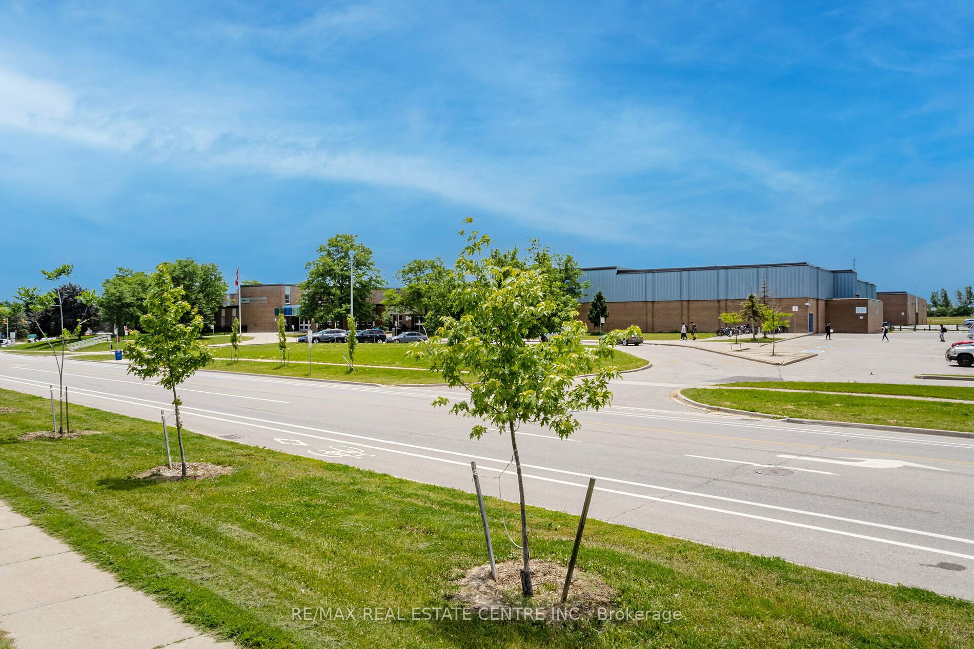 46 Newbridge Cres