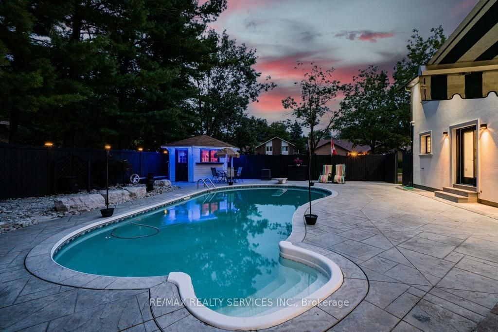 1 Oldham Cres