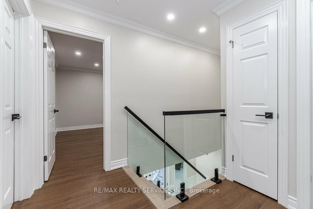 1 Oldham Cres