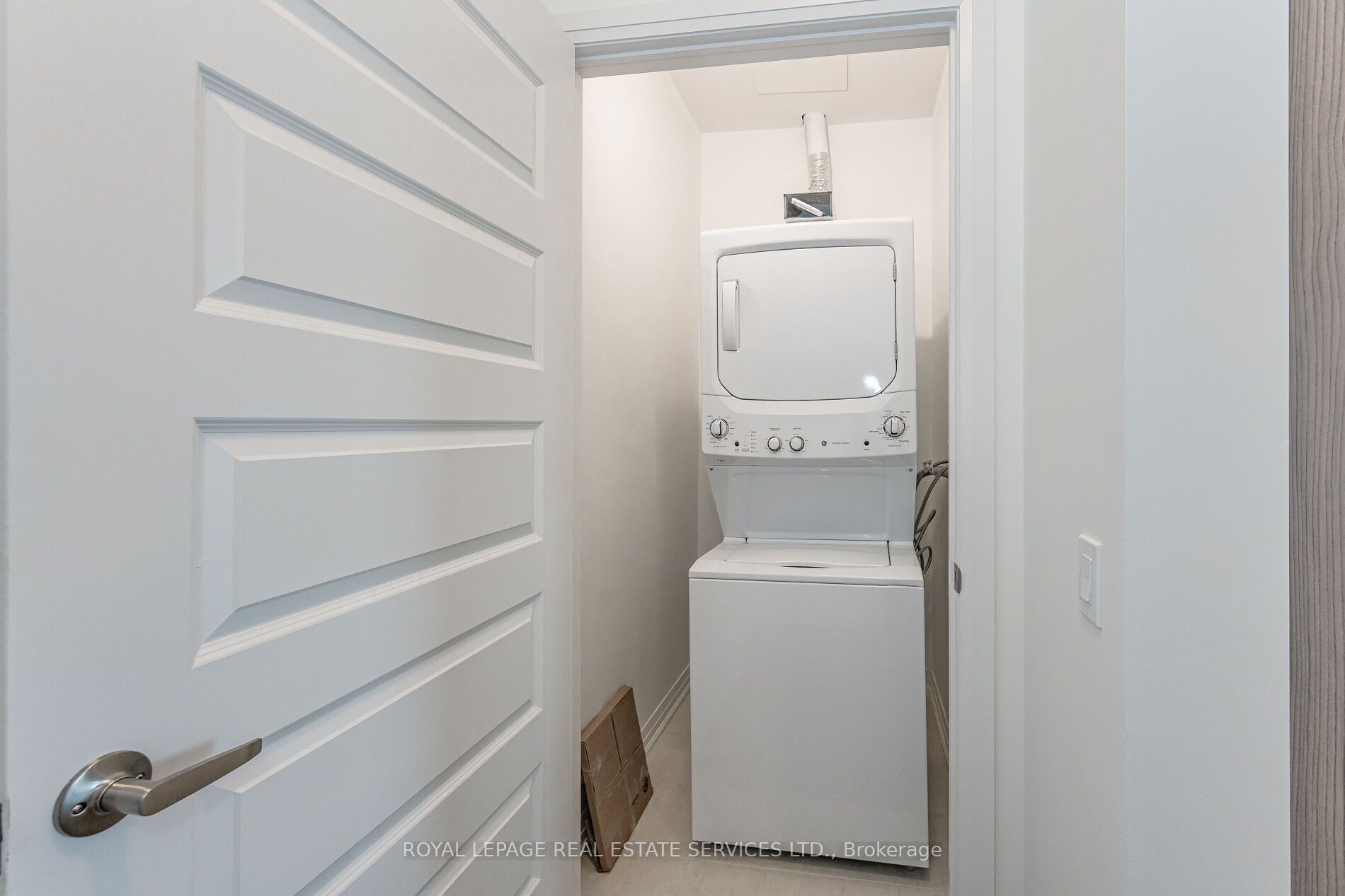 460 Gordon Krantz Avenue, #611