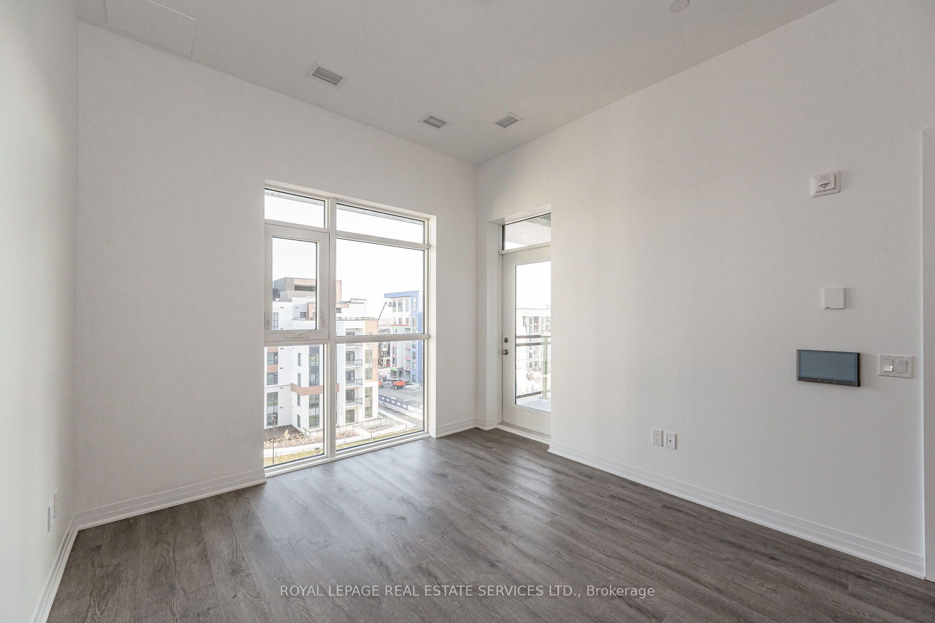 460 Gordon Krantz Avenue, #611