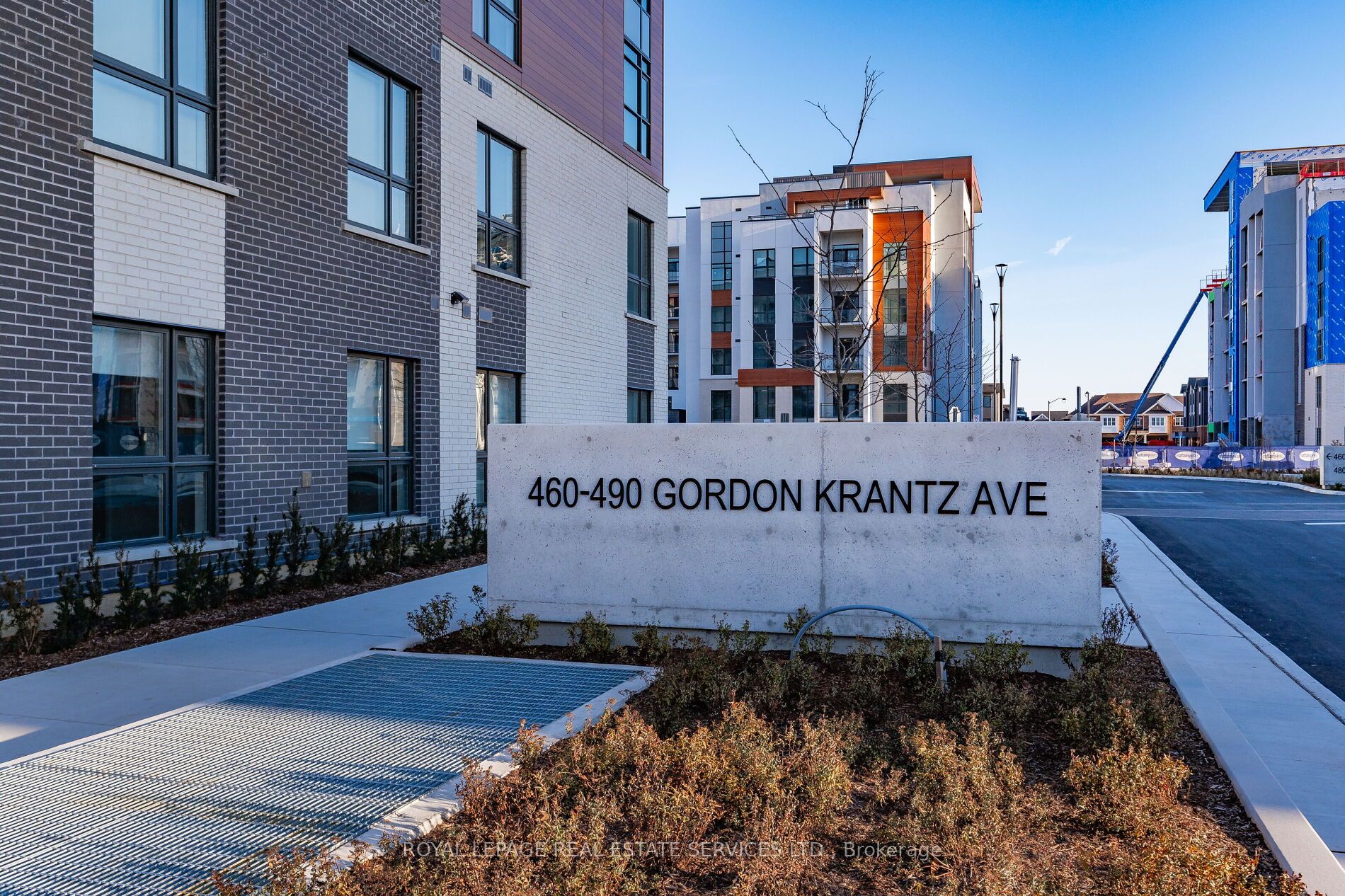 460 Gordon Krantz Avenue, #611