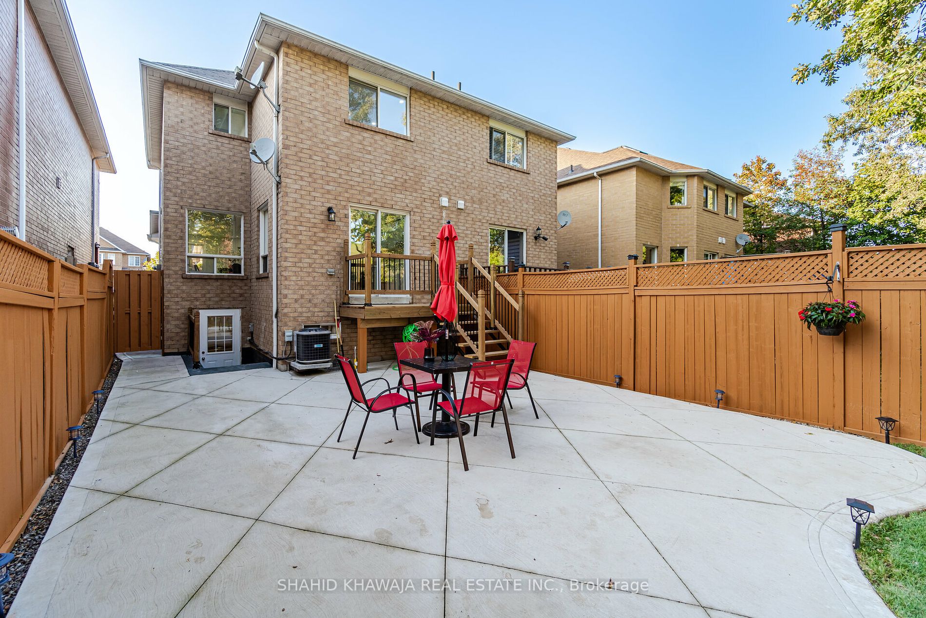 1188 PRESTONWOOD Crescent