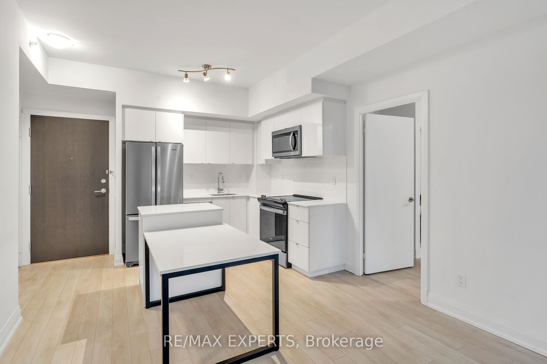 1461 Lawrence Ave W, #1804