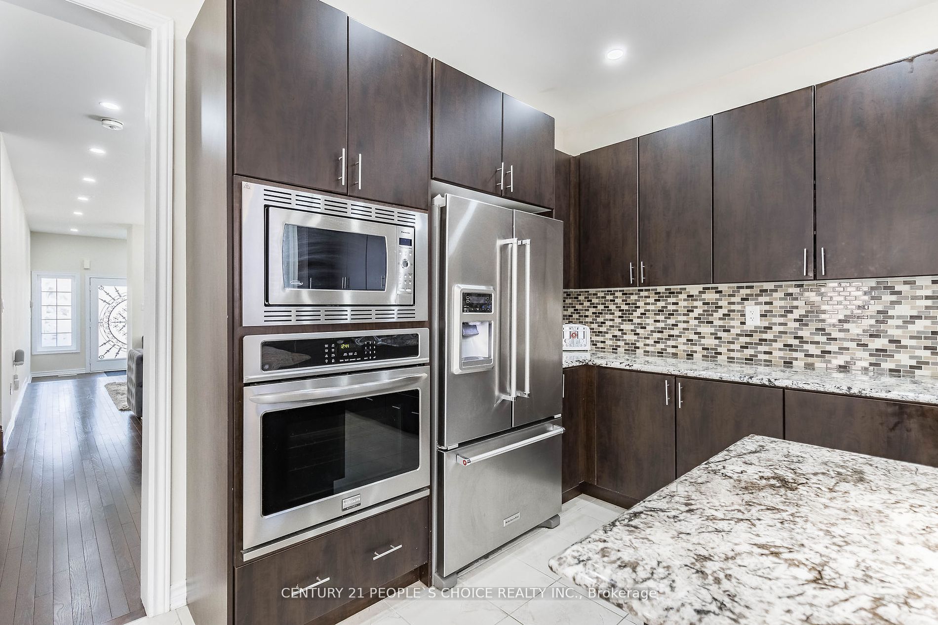 14 Watfive St