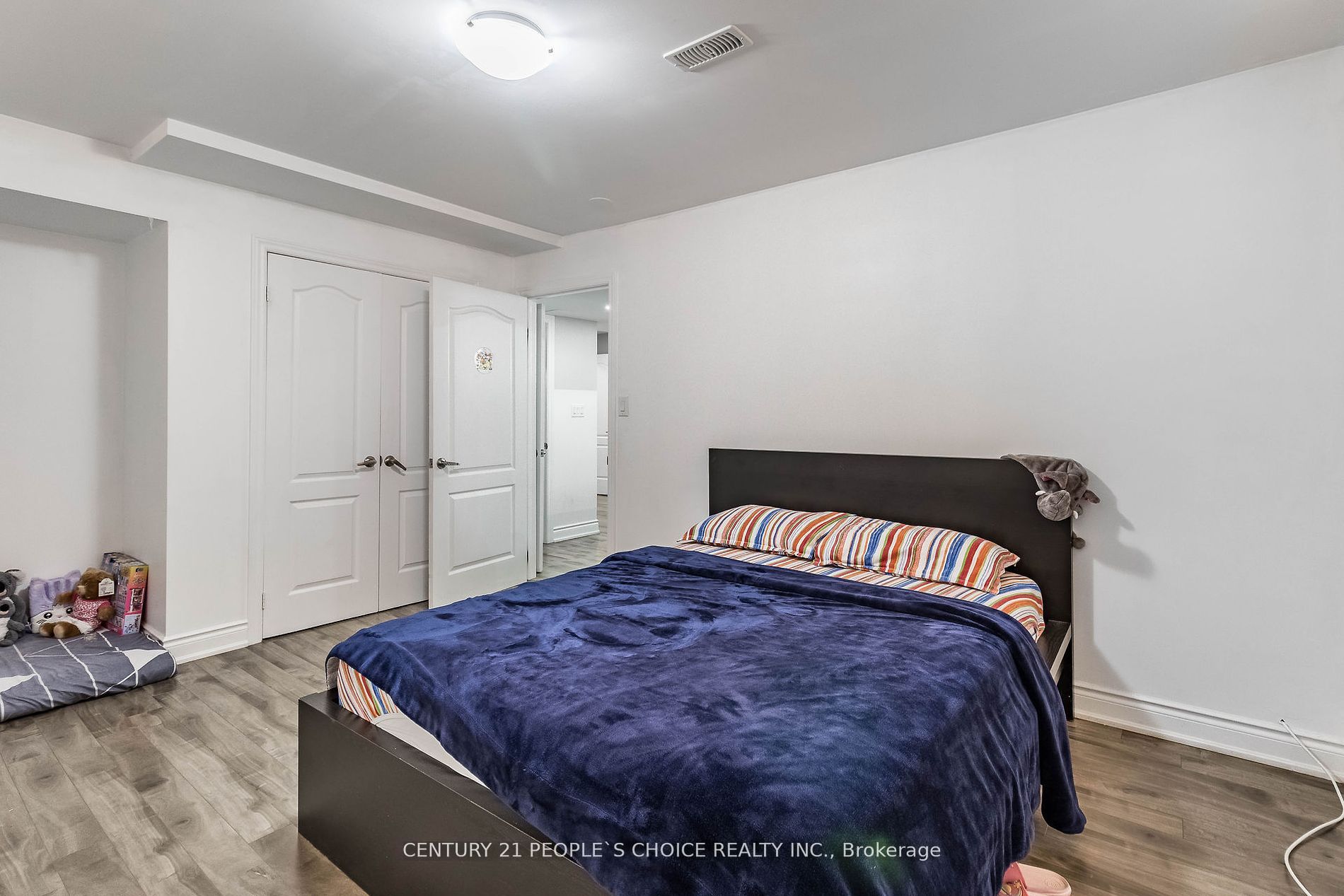 14 Watfive St