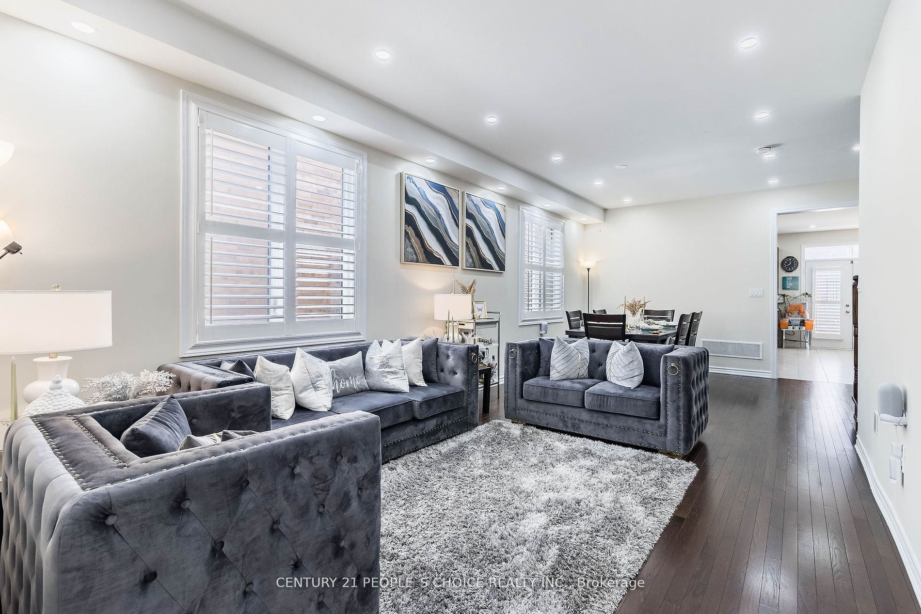 14 Watfive St