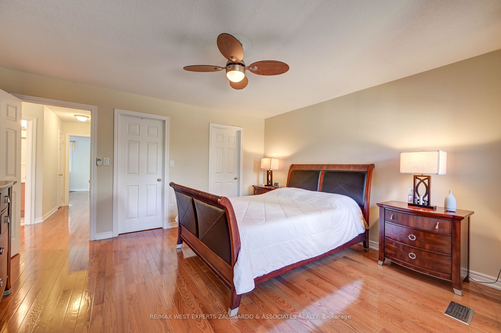 9 Leamster Trail