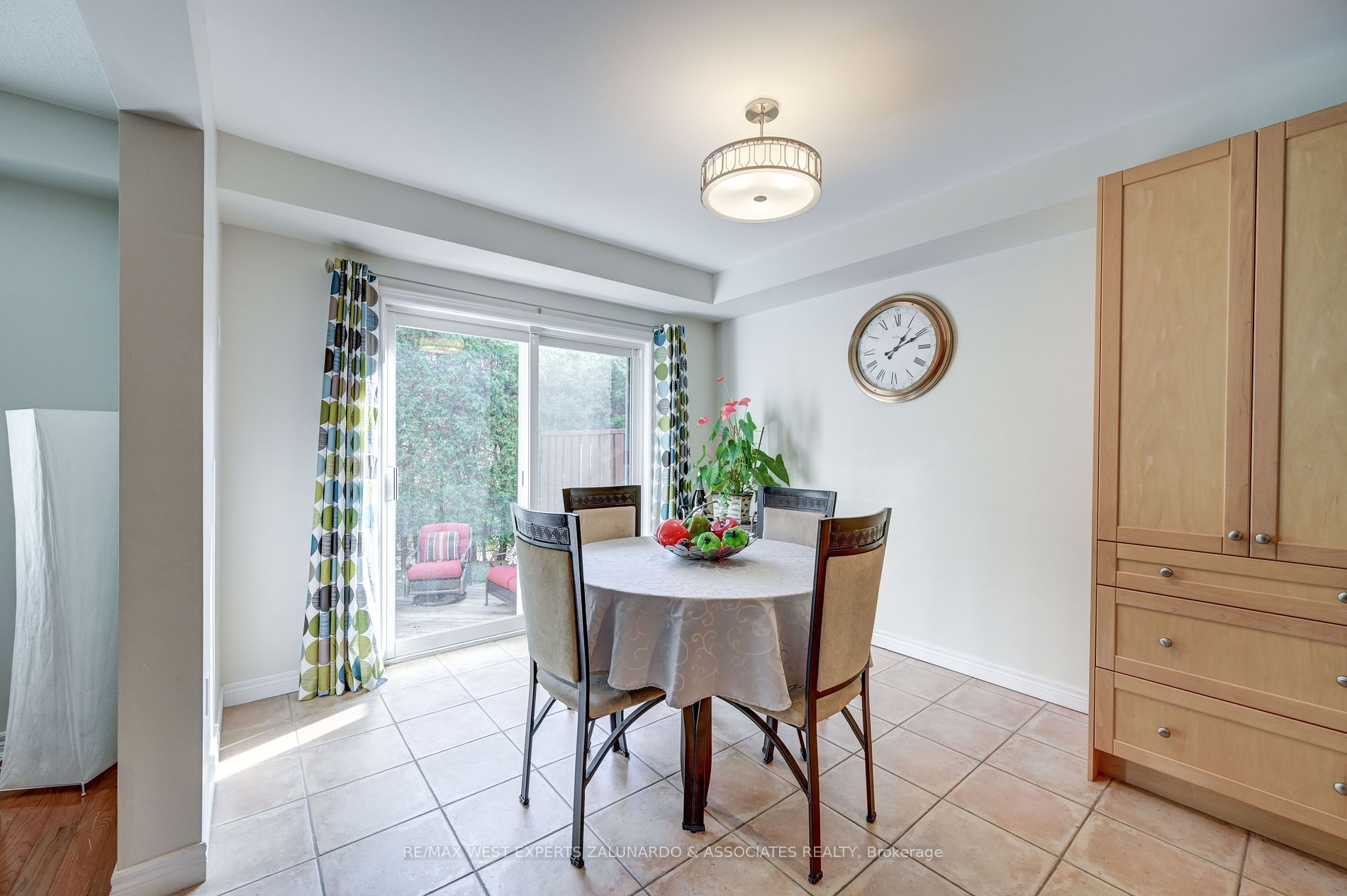 9 Leamster Trail