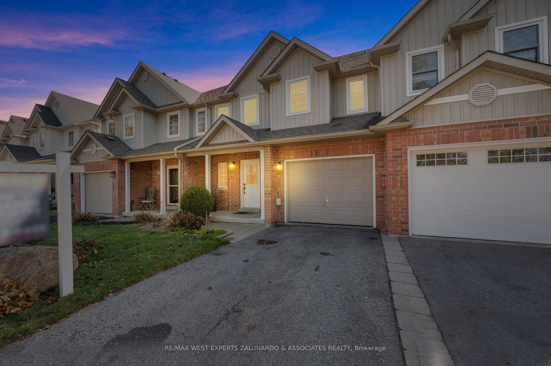 9 Leamster Trail