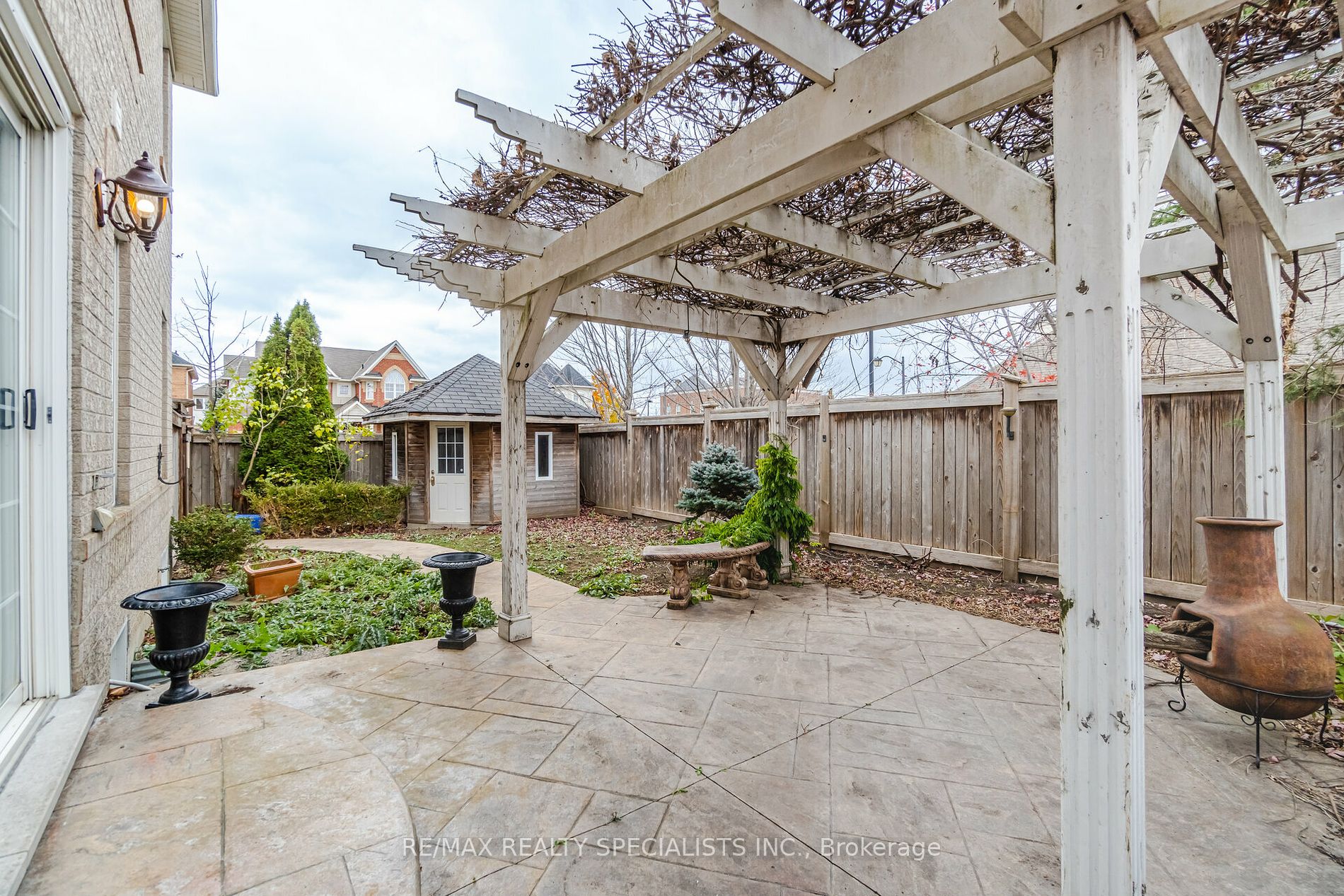 1581 Ramshaw Crescent