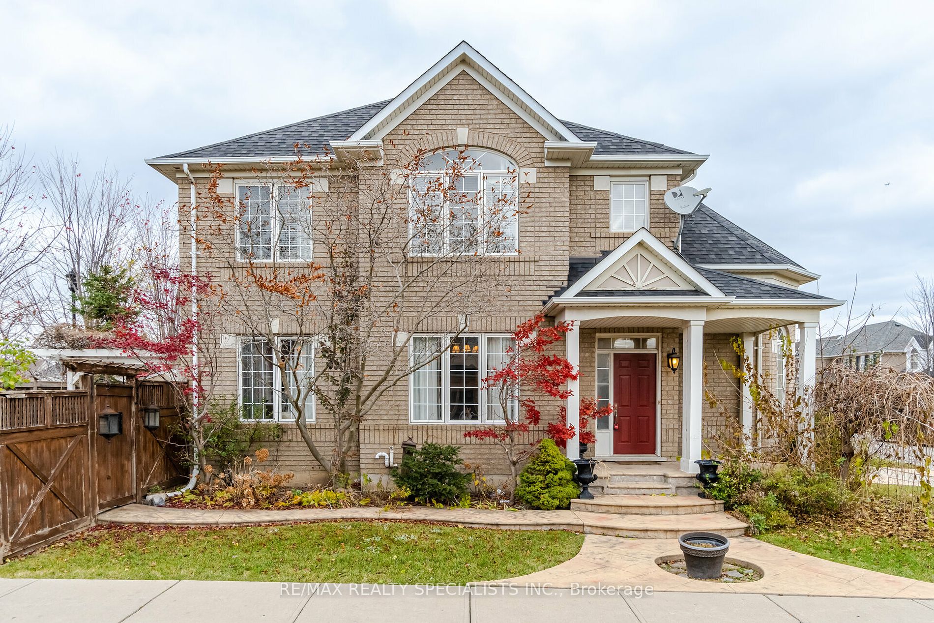 1581 Ramshaw Crescent
