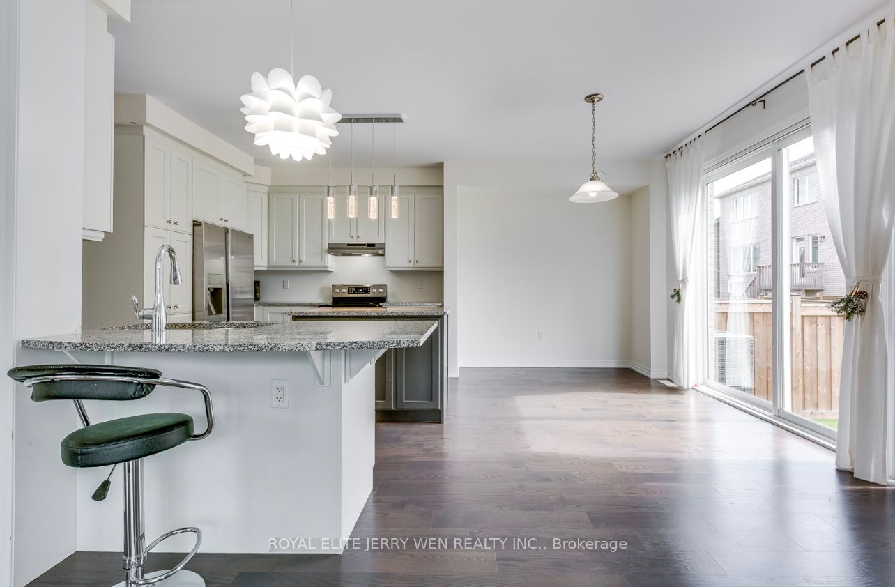 386 Dahlia Trail