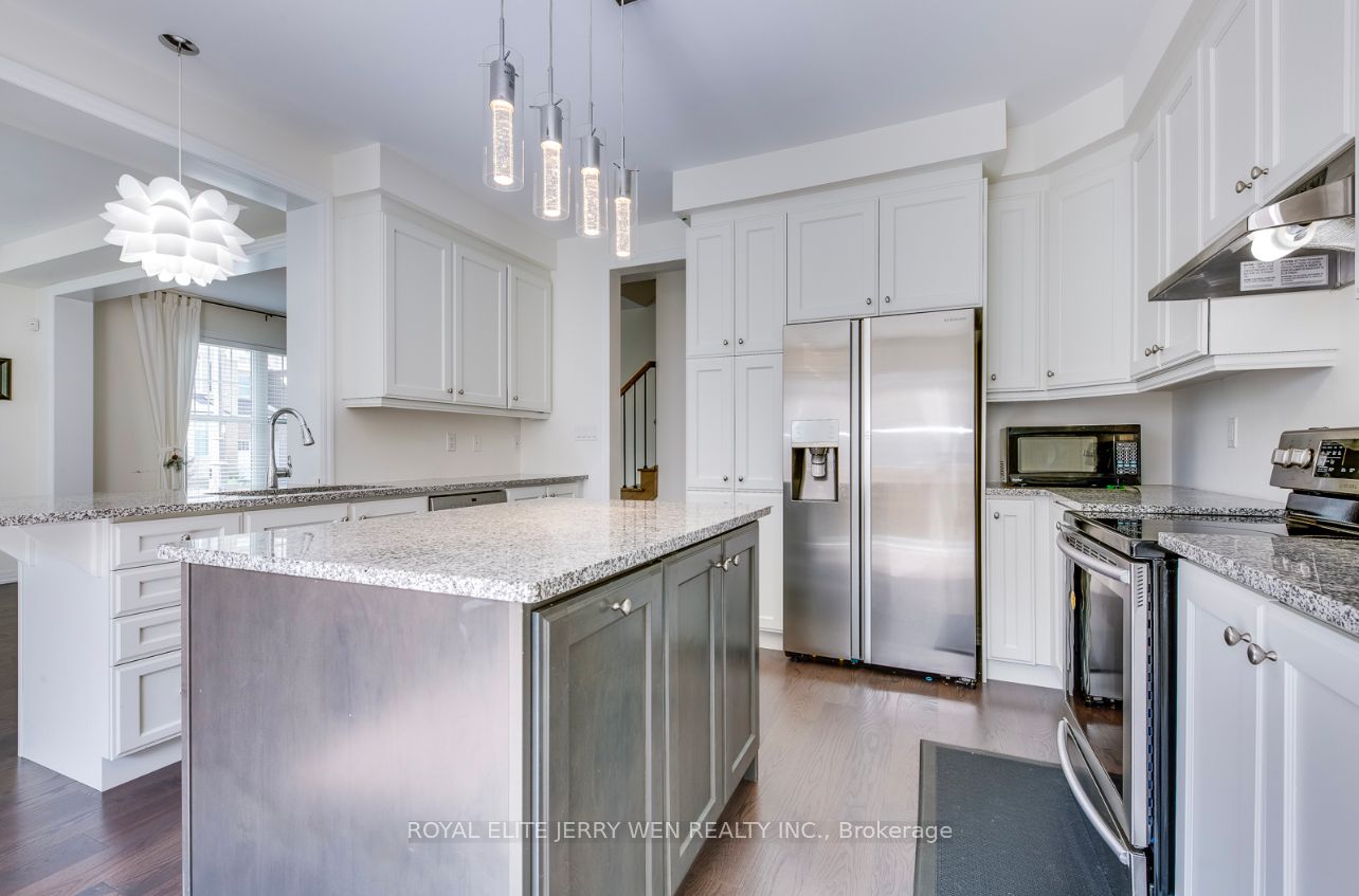 386 Dahlia Trail