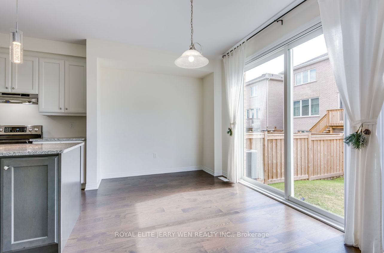 386 Dahlia Trail
