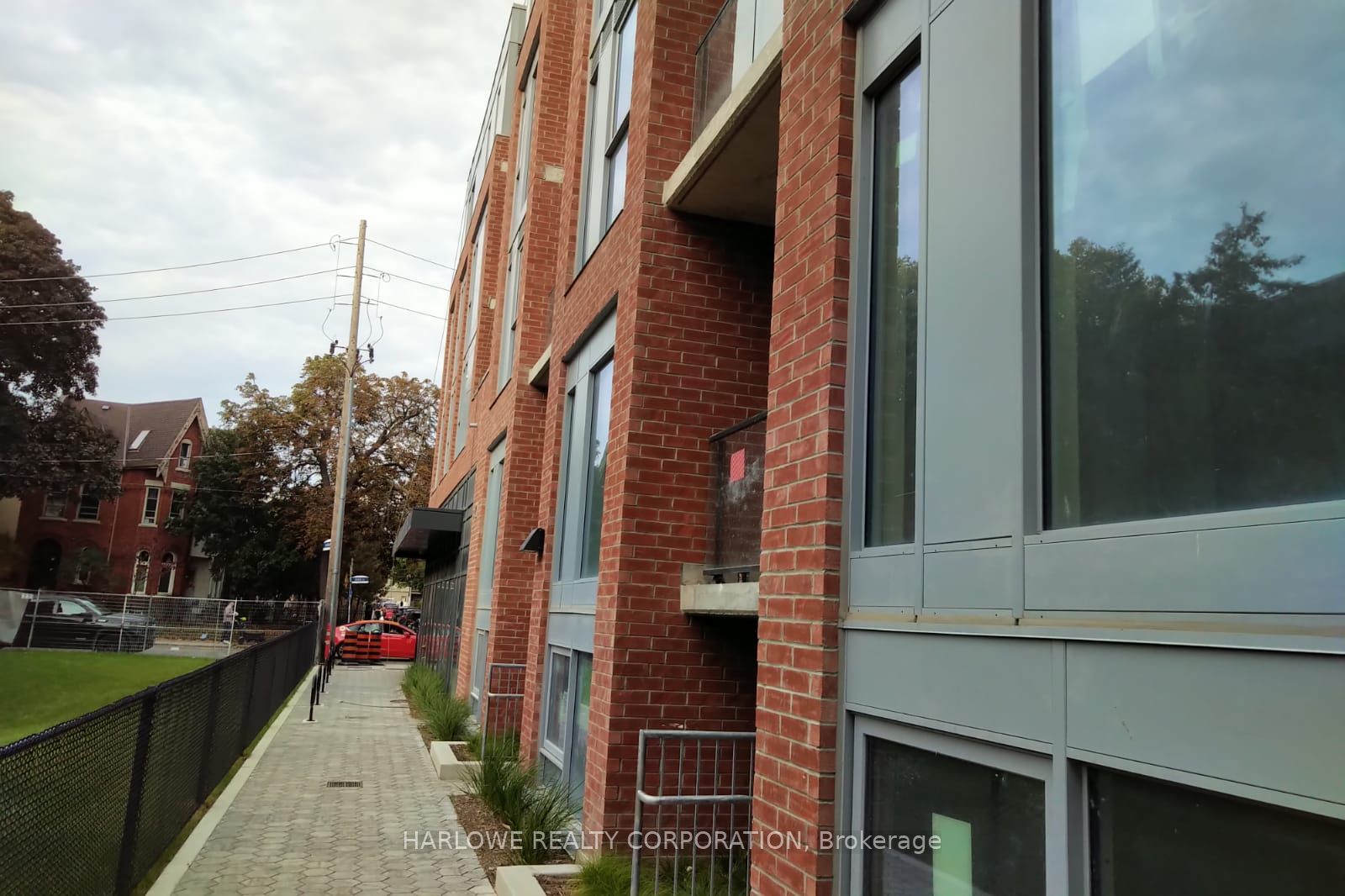 57 Brock Avenue #514