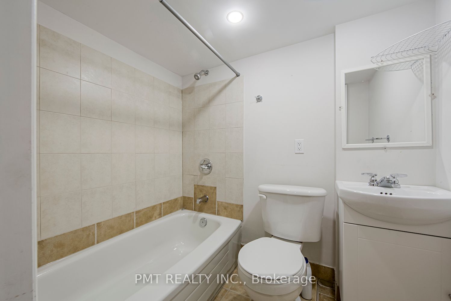 39 Windermere Avenue, #Bsmt